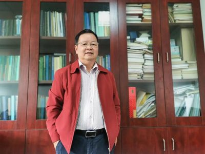 冯定远教授无抗见解 聚焦“富含酸、低免疫、少粘稠”与工业酶制剂研发的协同创新